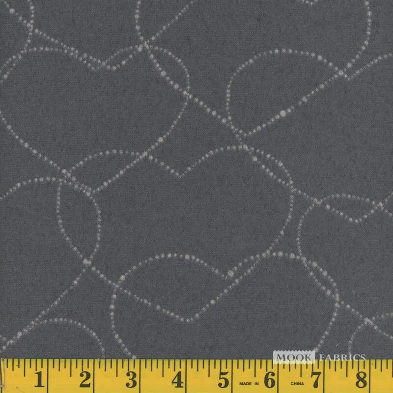 Mook Fabrics Quilted Heat-Tex 070219, Silver/Grey, 12 Yard Bolt